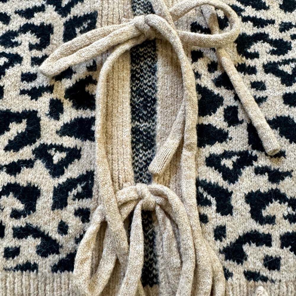 Cozy Co Casual Lace Up Leopard Print Cardigan - Picture 5 of 9